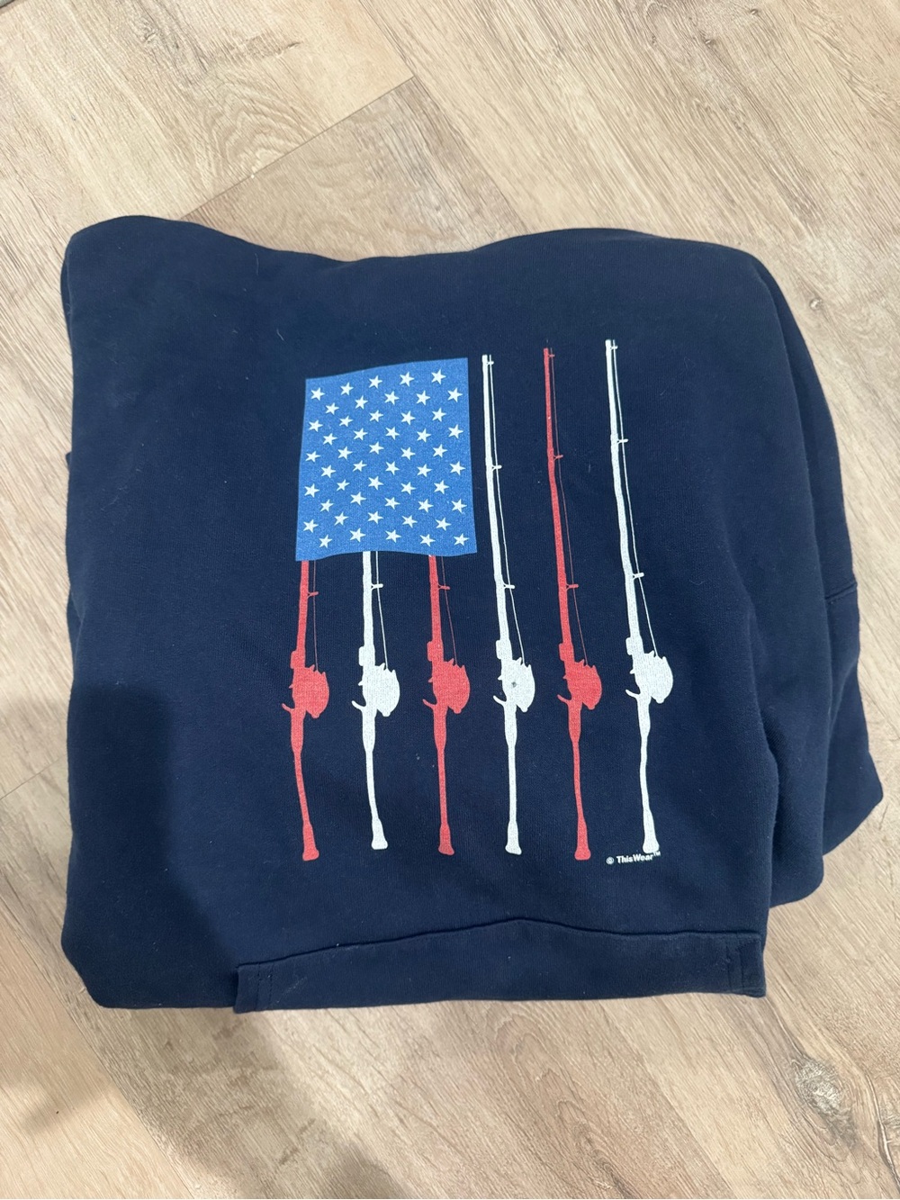 ThisWear Men’s Patriotic Fishing Pole Sweatshirt